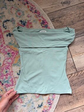 Aritzia Off-Shoulder Top